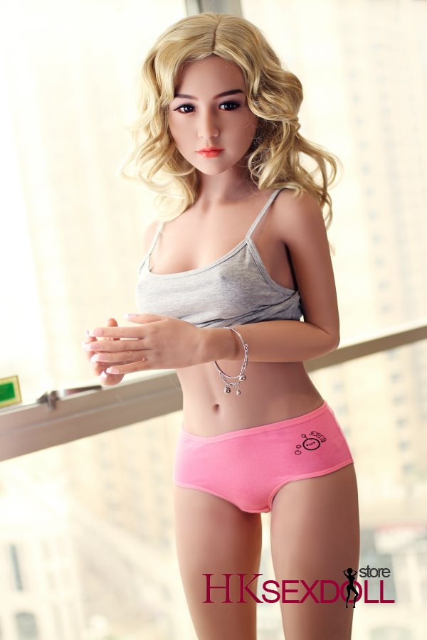 Baby face C cup breasts sexy adult doll