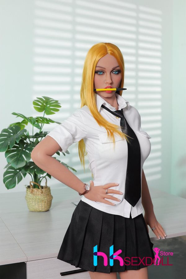 Long-legged blue-eyed teen sex doll courting in office - Image 8